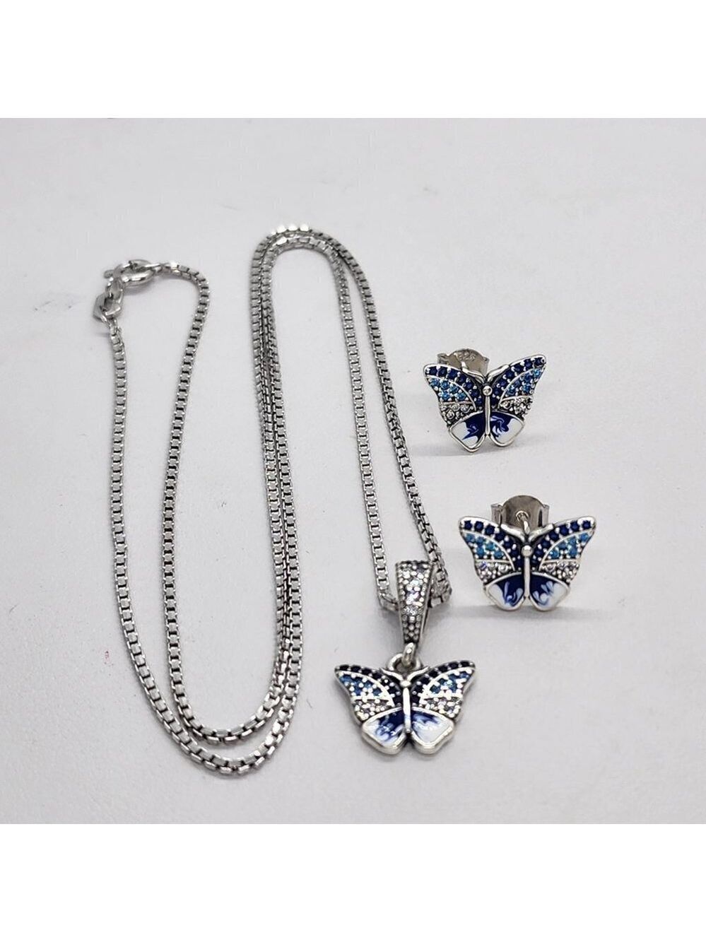 Brand New Sterling Silver 925 Butterfly 2pc Earrings & Necklace Set